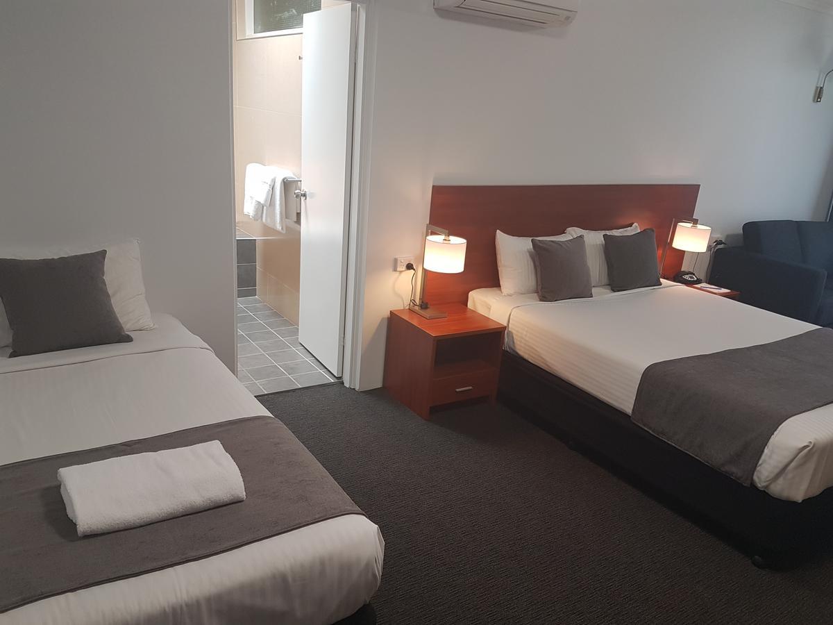 Mid City Motor Inn Singleton Exteriér fotografie