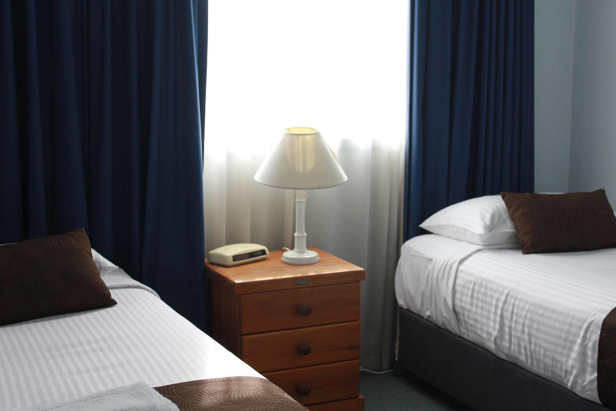 Mid City Motor Inn Singleton Exteriér fotografie