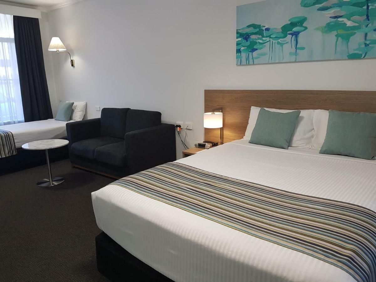 Mid City Motor Inn Singleton Exteriér fotografie